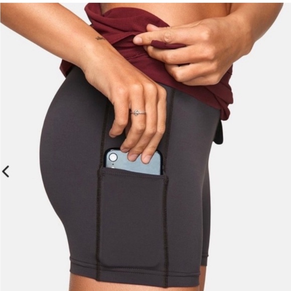 Outdoor Voices The Exercise 3" Skort - Picture 2 of 11